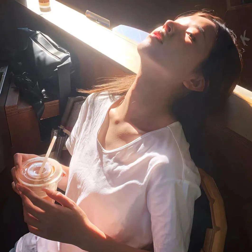 挨饿游戏
